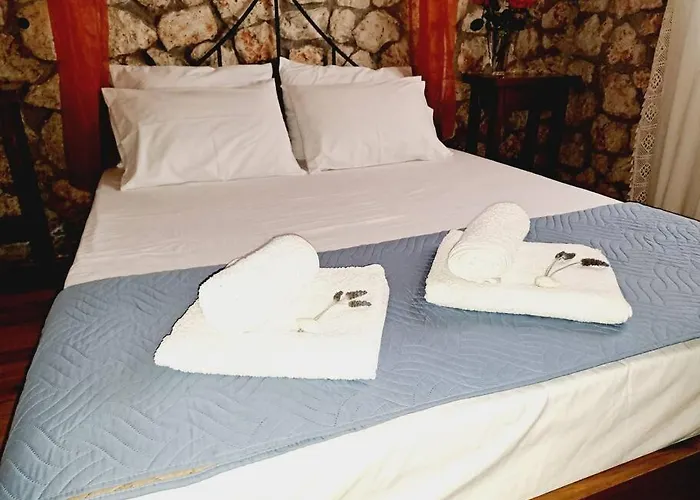 Fragosiko - Rustic Retreat In Kefalonia Ferienhaus